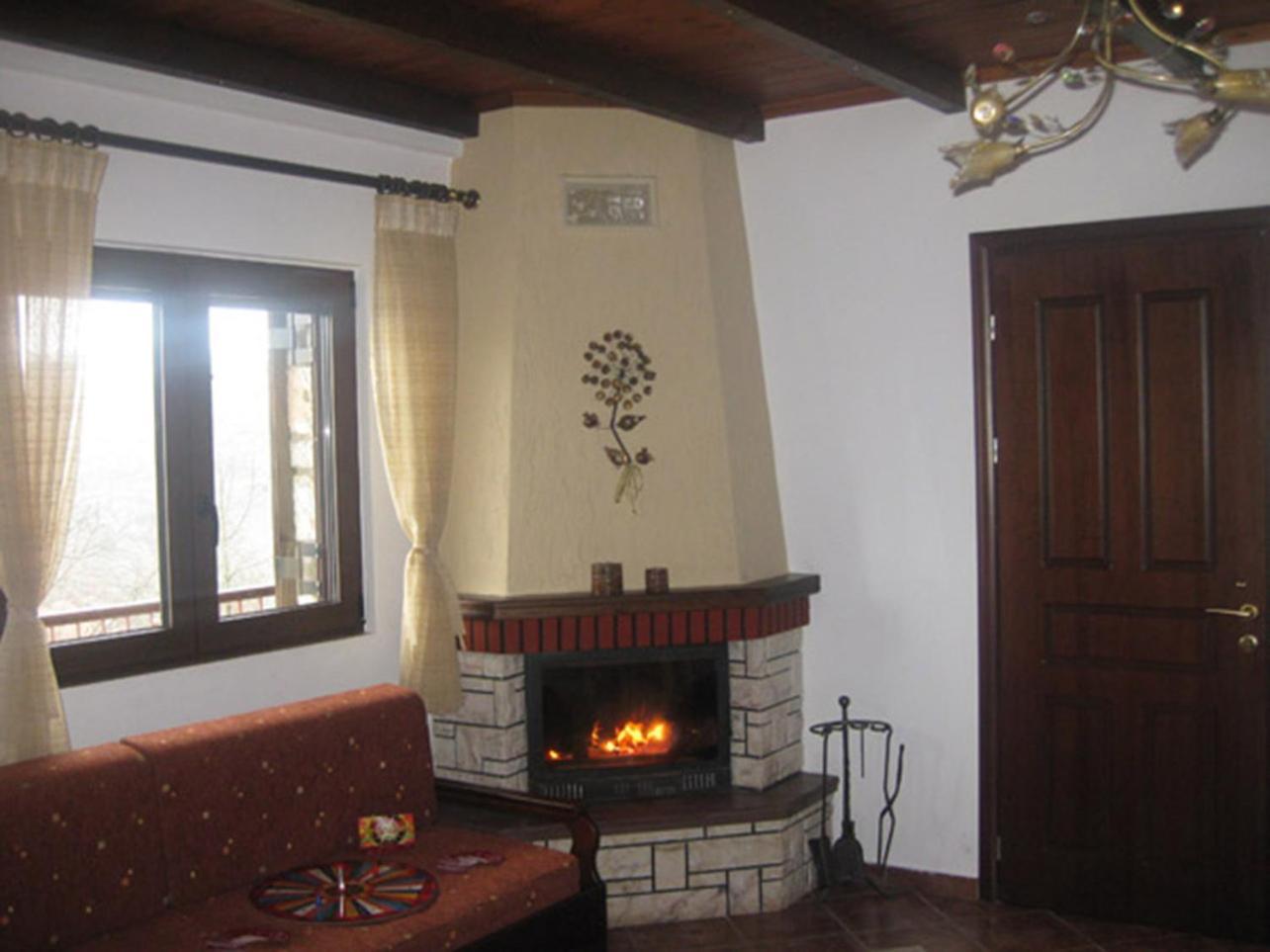 Guesthouse Moúcha Extérieur photo